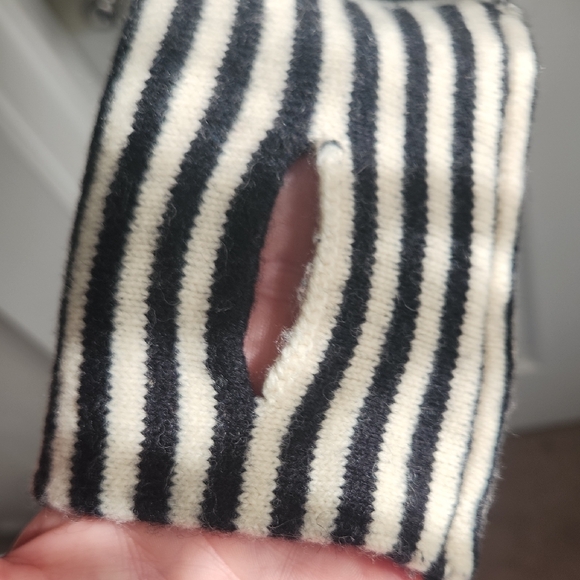 Lambswool Turtleneck Sweater - Picture 7 of 8